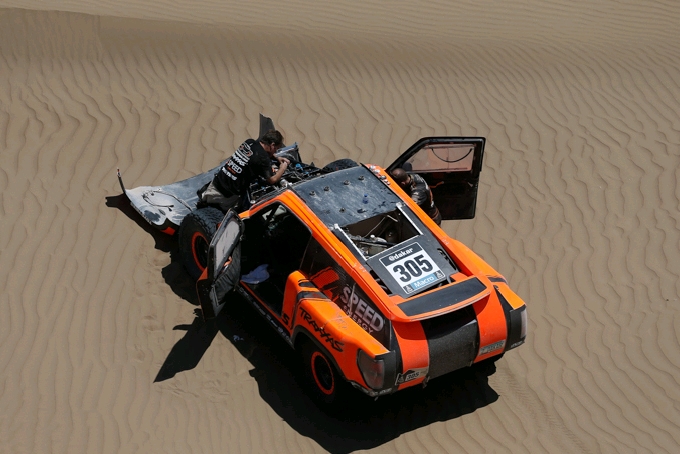 DAKAR UPDATE: Bijltjesdag in de Dakar, Robby Gordon uit de Dakar Rally